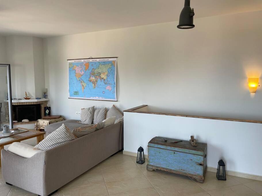 Akoumaros Breeze Villa ยีธิโอ ภายนอก รูปภาพ