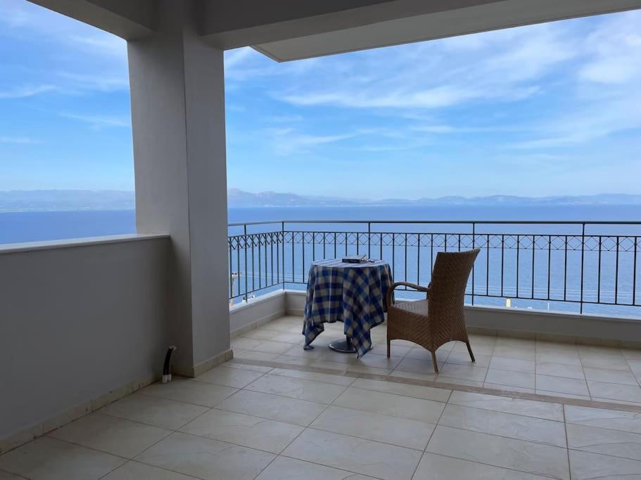Akoumaros Breeze Villa ยีธิโอ ภายนอก รูปภาพ