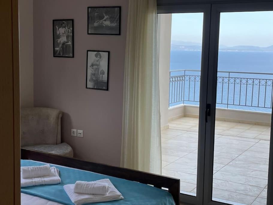 Akoumaros Breeze Villa ยีธิโอ ภายนอก รูปภาพ